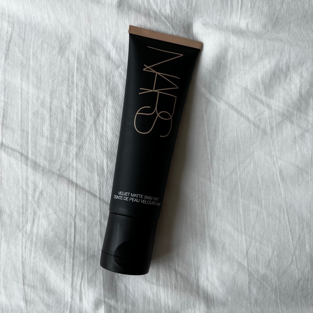 Nars velvet matte skin tint spf30 light 1 Finland